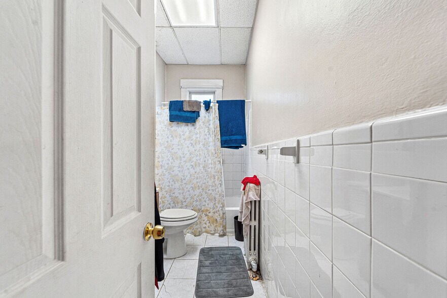 More Photos Of 156 Chestnut Ave, Oaklyn Apartments For Sale