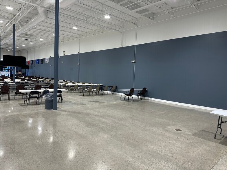 More Photos Of 2708 Lee Hwy, Troutville Freestanding For Lease