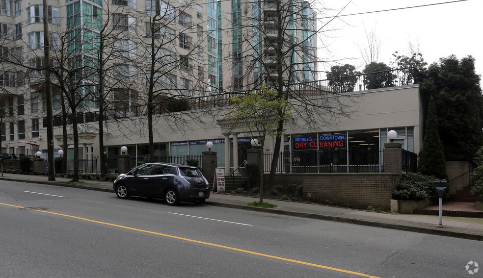 Primary Photo Of 1308-1338 Alberni St, Vancouver Storefront For Lease