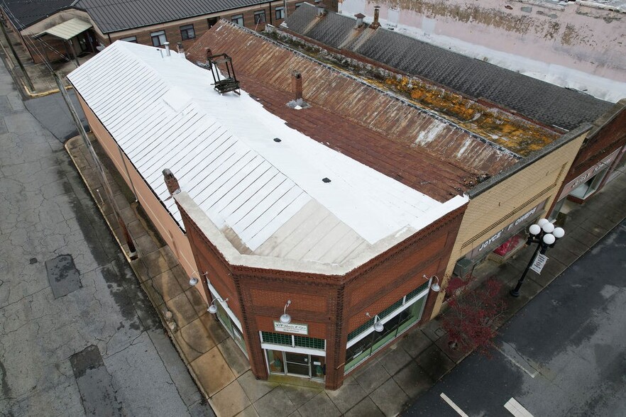 More Photos Of 226 E Main St, Union Storefront Retail Residential For Sale