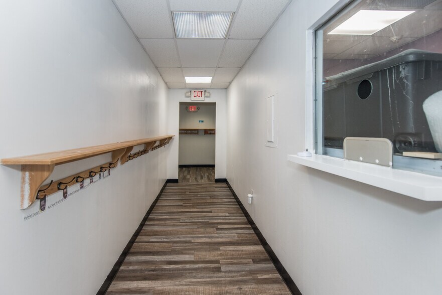 More Photos Of 6044-6052 Castor Ave, Philadelphia Medical For Sale