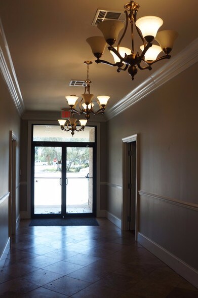 More Photos Of 2990 Gulf Breeze Pky, Gulf Breeze Medical For Lease