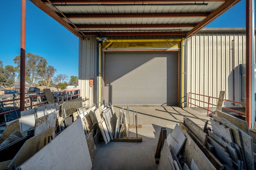 More Photos Of 1625 Commerce Way, Paso Robles Manufacturing For Lease