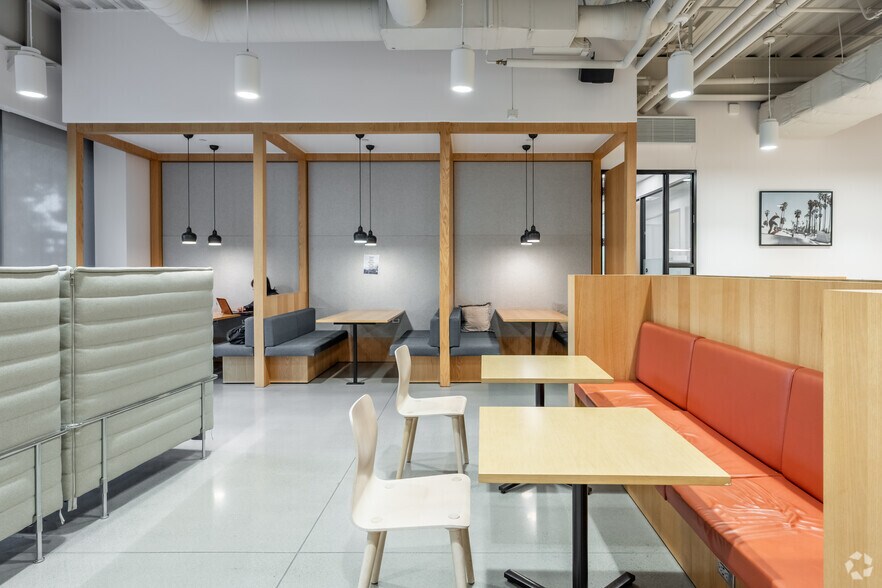 Photo of 2nd Floor Ste Coworking Dedicated