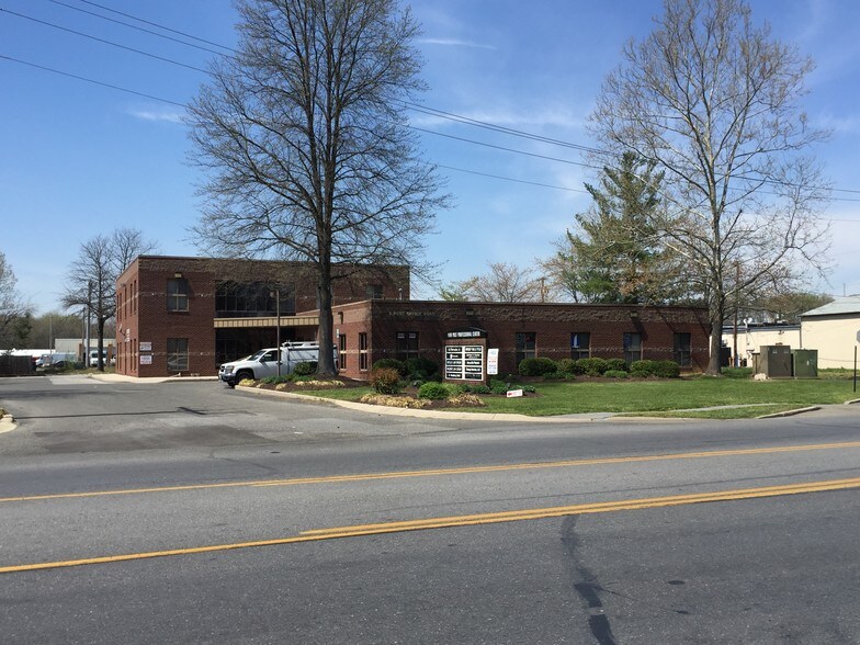 More Photos Of 2 Post Office Rd, Waldorf Medical For Lease