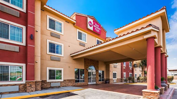 More Photos Of 1562 E Main St, Brawley Hotel For Sale
