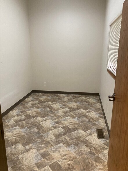More Photos Of 4810 Rusina Rd, Colorado Springs Medical For Sale