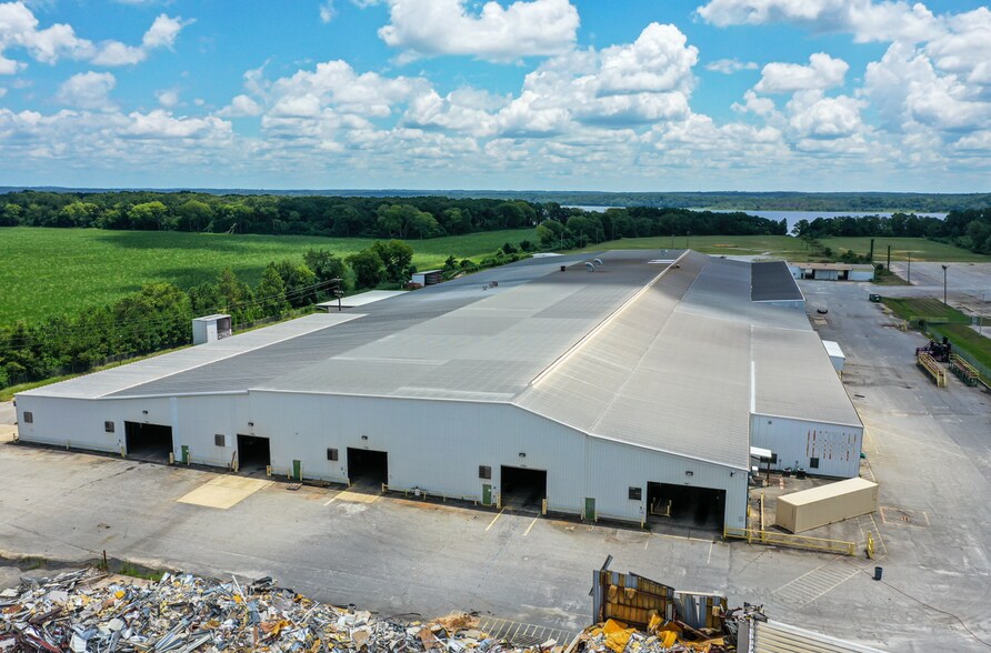 More Photos Of 1150 State Docks Rd, Eufaula Warehouse For Sale