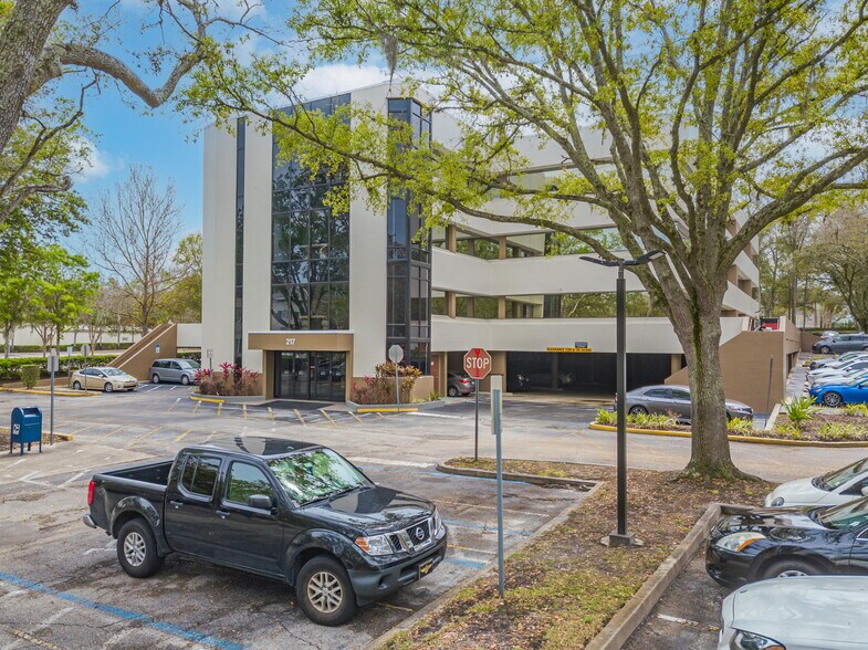 More Photos Of 217 N Westmonte Dr, Altamonte Springs Office For Lease