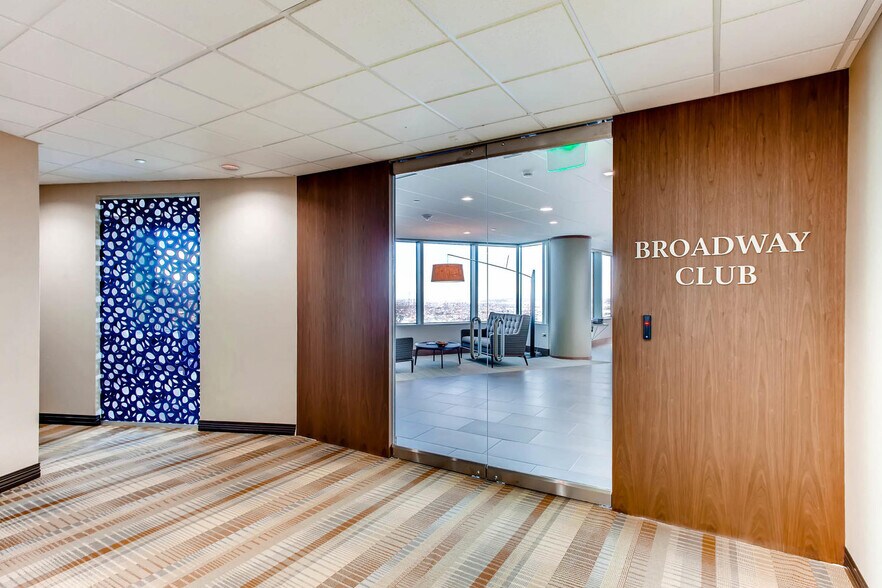 More Photos Of 1999 Broadway, Denver Office For Lease