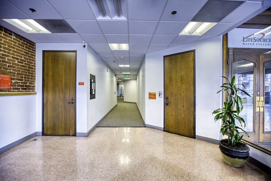 More Photos Of 911 E Colorado Blvd, Pasadena Office For Sale