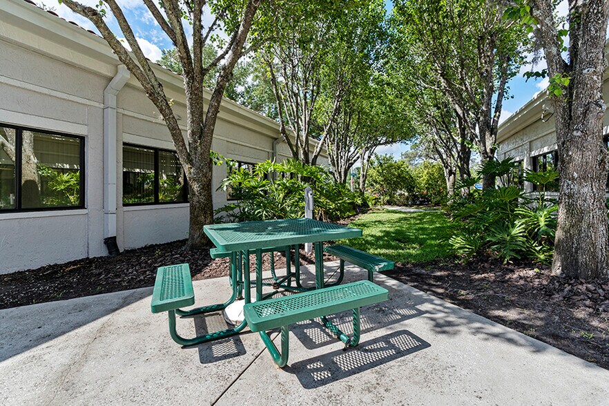 More Photos Of 200 Southpark Blvd, Saint Augustine Medical For Lease