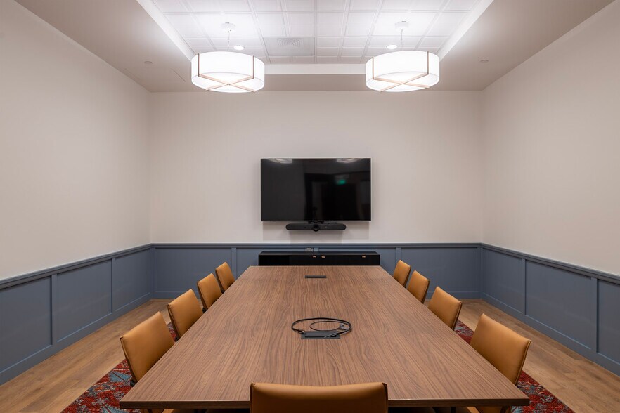 More Photos Of 300 Frank H Ogawa Plz, Oakland Office For Lease