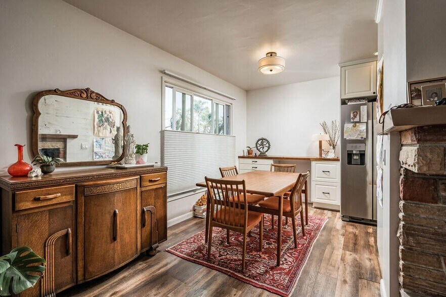 More Photos Of 440 Corona Del Mar, Santa Barbara Apartments For Sale