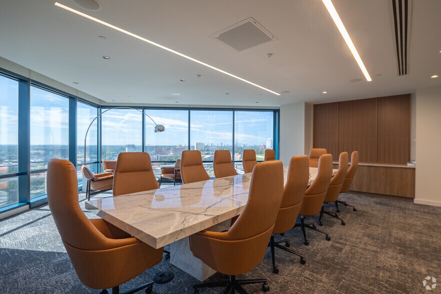 More Photos Of 6 Concourse Pky NE, Atlanta Unknown For Lease