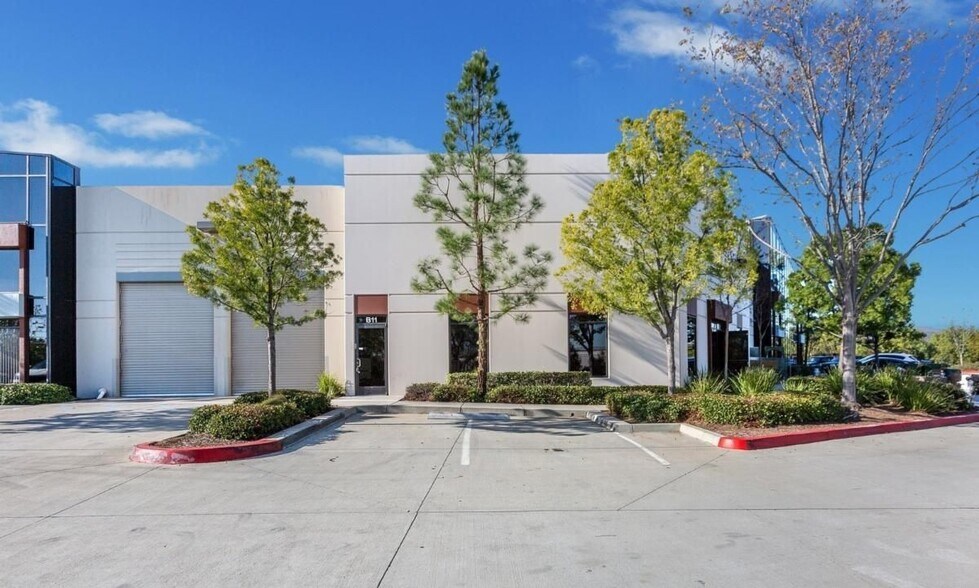 Primary Photo Of 42245 Remington Ave, Temecula Warehouse For Lease