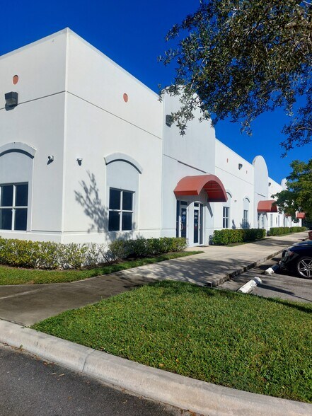 More Photos Of 4400-4414 NW 120th Ave, Coral Springs Warehouse For Lease