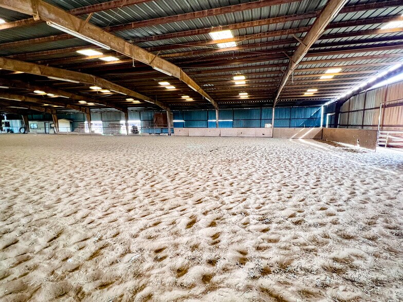 More Photos Of 4901 Eagle Pass Rd, Abilene Warehouse For Sale