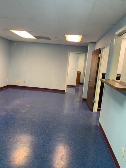 More Photos Of 4115 Medical Dr, San Antonio Unknown For Lease