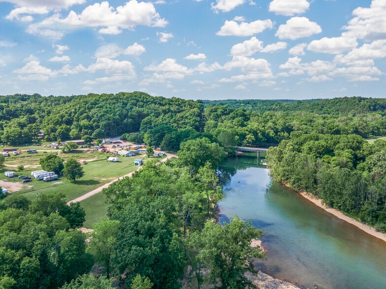 More Photos Of 1254 Hooten Town Rd, Crane Trailer Camper Park For Sale