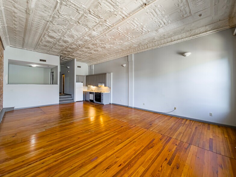 More Photos Of 113 N Patterson St, Valdosta Apartments For Sale