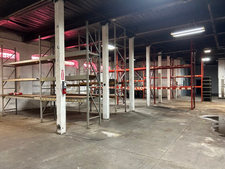 More Photos Of 2221 E Clearfield St, Philadelphia Warehouse For Lease