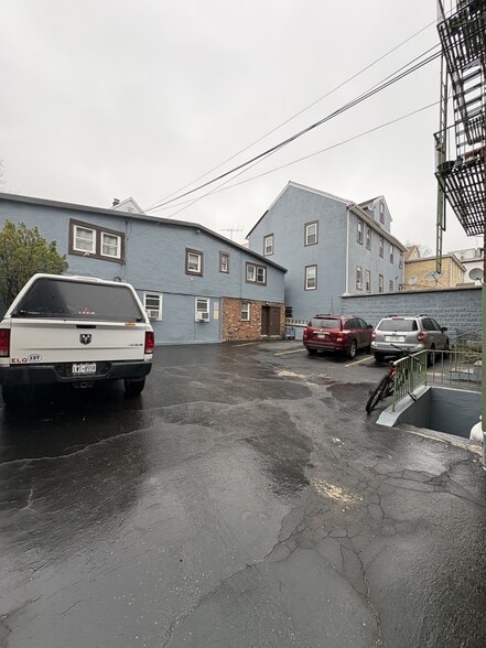 More Photos Of 536-542 N High St, Mount Vernon Apartments For Sale