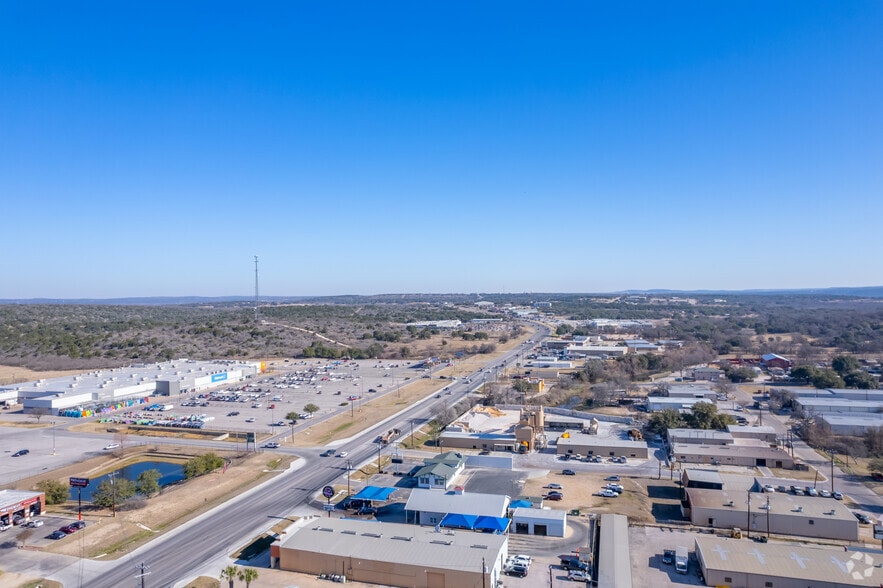 More Photos Of 2605 281, Marble Falls Carwash For Sale