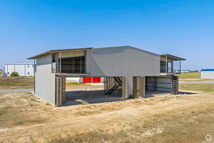 More Photos Of 15850 Salado Airport Rd, Salado Industrial For Sale