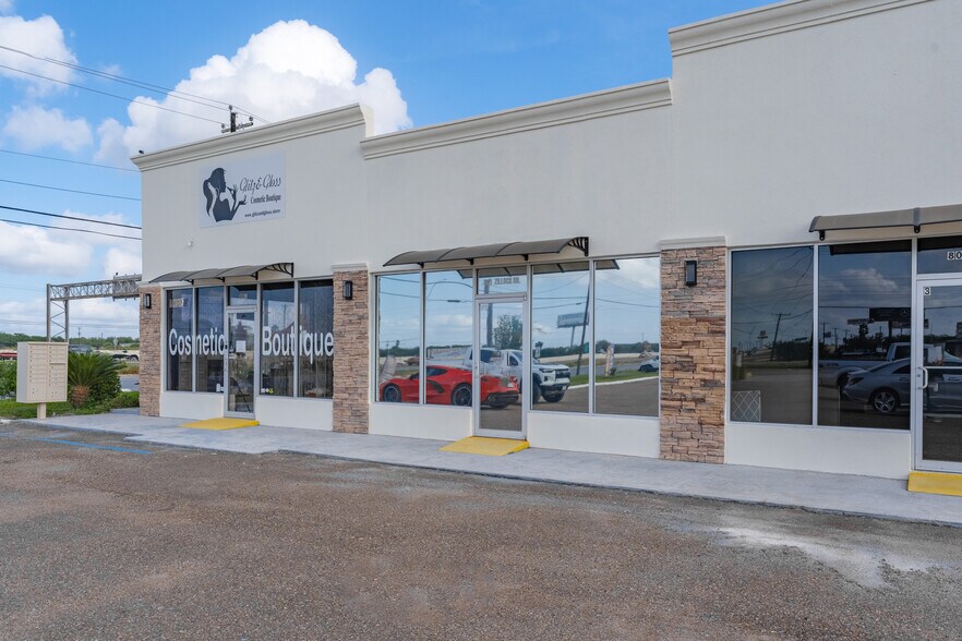 More Photos Of 801 Zillock Rd, San Benito Storefront For Sale