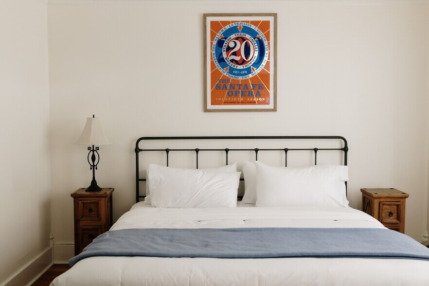 More Photos Of 220 W Manhattan Ave, Santa Fe Hotel For Sale