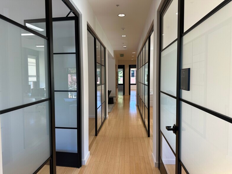 More Photos Of 1377-1381 Main St, Saint Helena Loft Creative Space For Lease