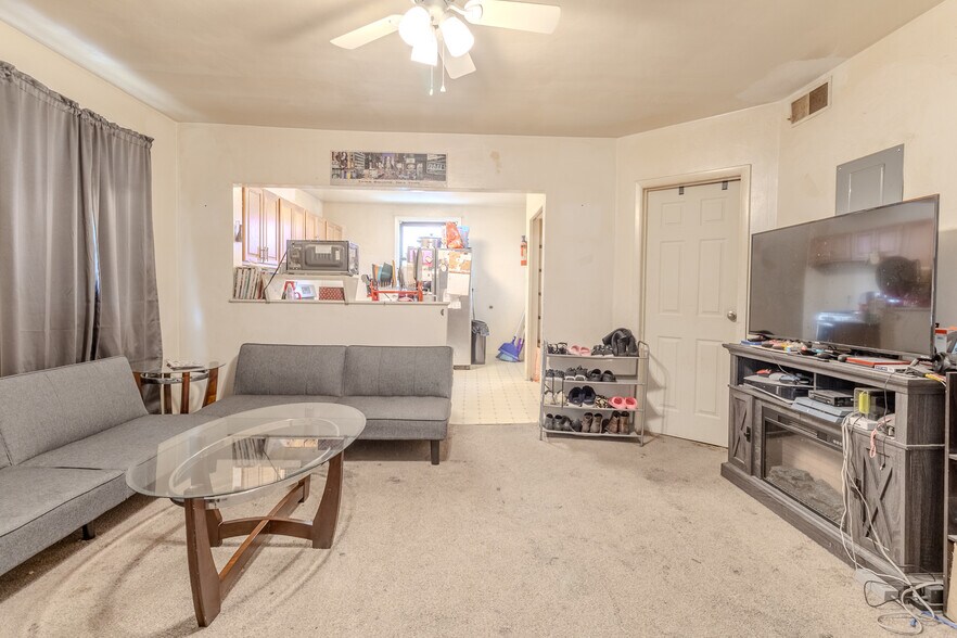 More Photos Of 112 Westinghouse Ave, Wilmerding Storefront Retail Residential For Sale