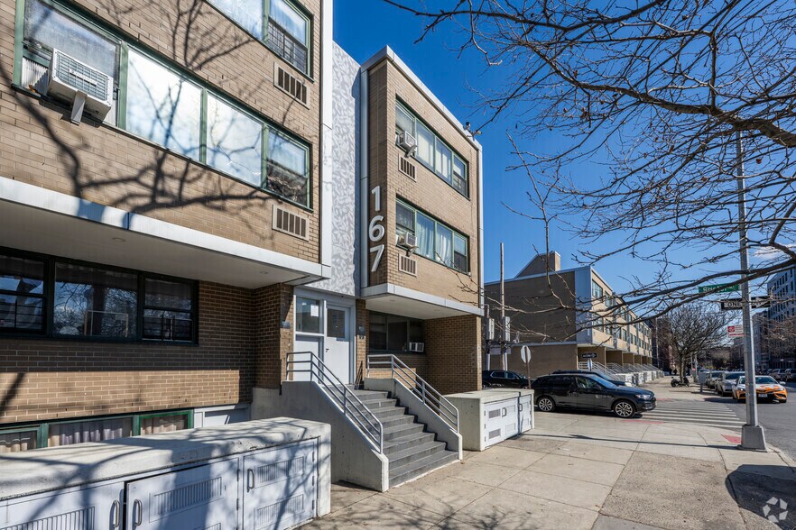 More Photos Of 353-376 Chester St, Brooklyn Apartments For Lease