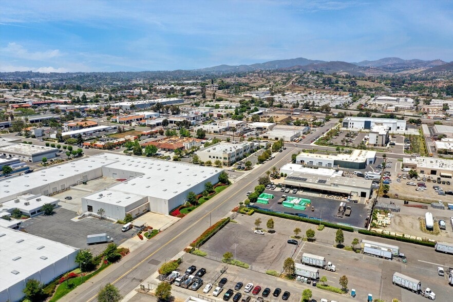 More Photos Of 250 S Pacific St, San Marcos Flex For Sale