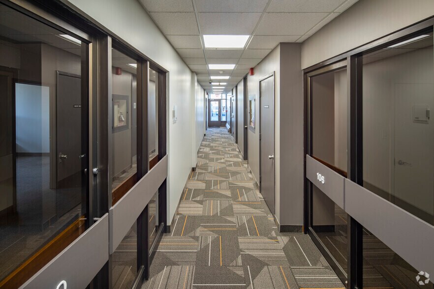 More Photos Of 2171 Avenue Rd, Toronto Office For Lease