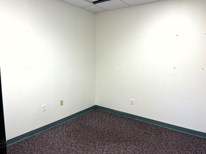 More Photos Of 203 E Browning Rd, Bellmawr Storefront Retail Office For Sale