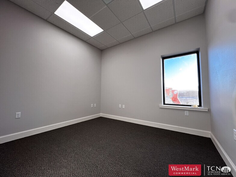 More Photos Of 3217 118th St, Lubbock Warehouse For Sale