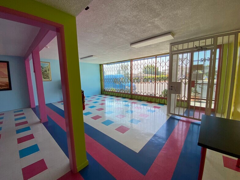 More Photos Of 1696 Centinela Ave, Inglewood Storefront Retail Residential For Sale