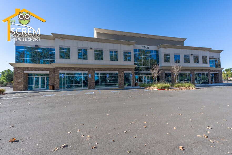 Primary Photo Of 25425 Orchard Village Rd, Santa Clarita Medical For Lease