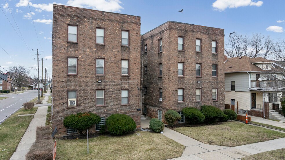 More Photos Of 3205 Kendall St, Detroit Apartments For Sale