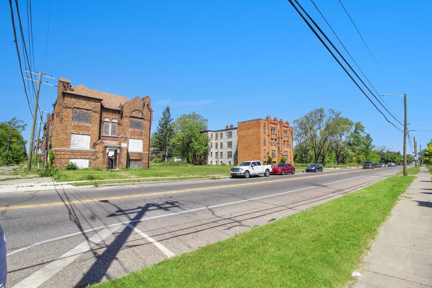 More Photos Of , Detroit Multifamily For Sale