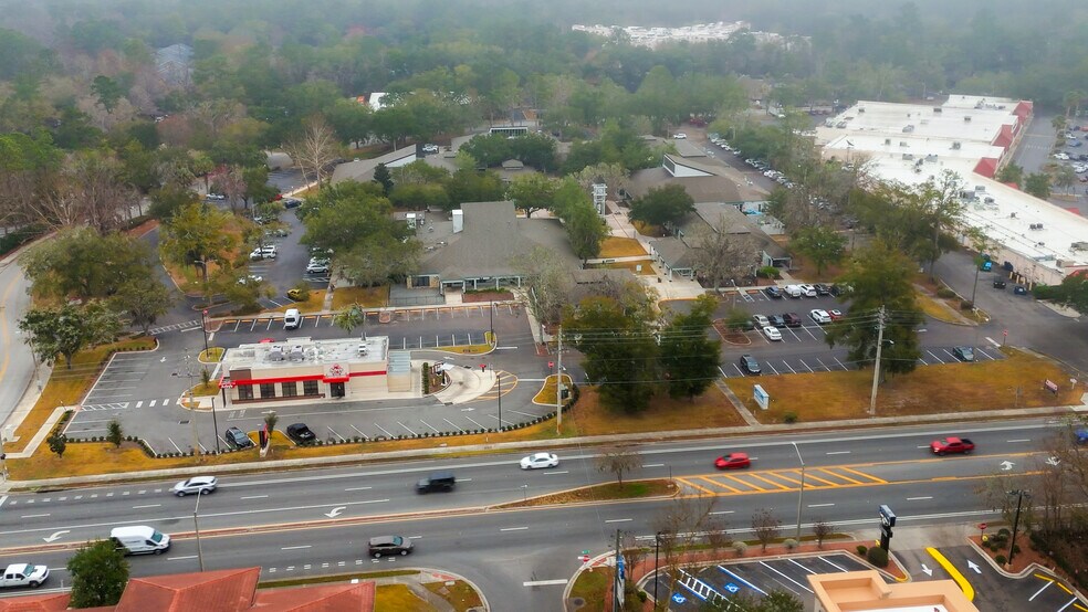 More Photos Of 2441 NW 43rd St, Gainesville Storefront For Sale