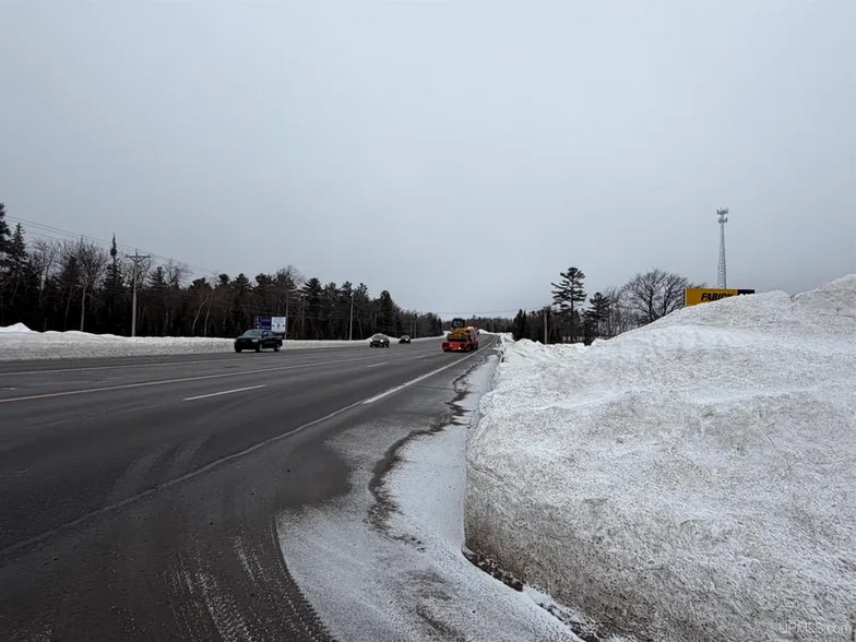 More Photos Of 7 Brebner Rd E, Negaunee Flex For Sale