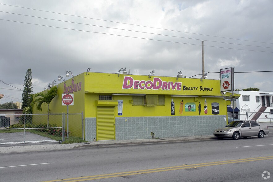More Photos Of 5180-5182 NW 17th Ave, Miami Freestanding For Lease