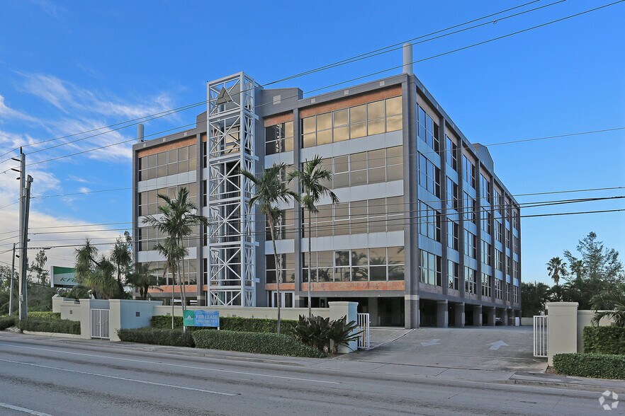 More Photos Of 1400 NW 107th Ave, Miami Medical For Sale