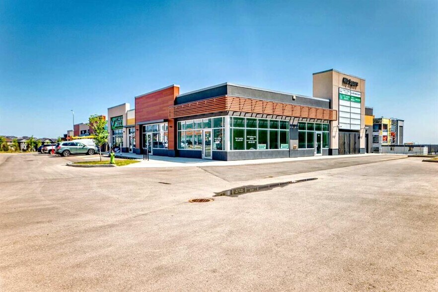 More Photos Of 246 Nolanridge Cres NW, Calgary Storefront Retail Office For Lease