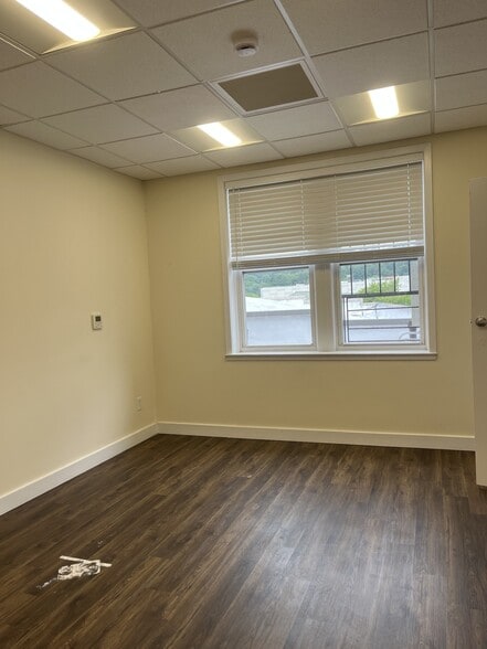 More Photos Of 15 valley St, South Orange Office For Lease