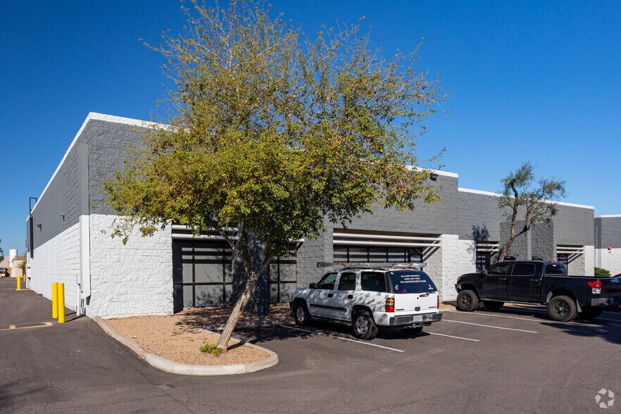 More Photos Of 3015 S Park Dr, Tempe Unknown For Lease