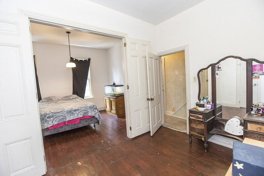 More Photos Of 731 Washington St, Reading Multifamily For Sale